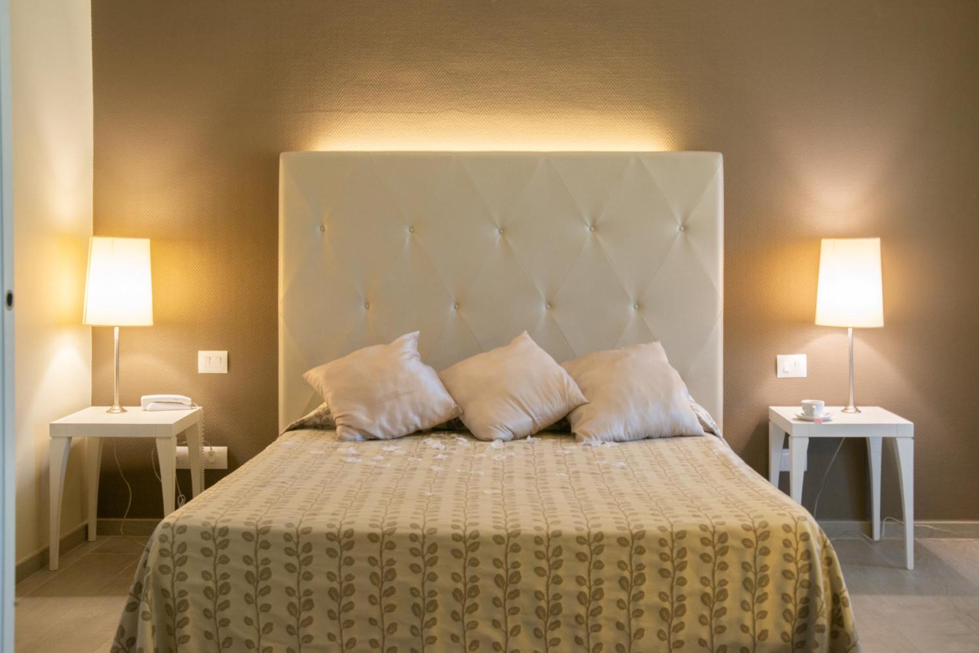 Hotel Degli Ulivi Ferrandina Kültér fotó